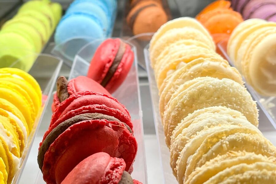 Berlin: Guided Street Food & Cultural Walking Tour - Dessert and Drinks Finish the Meal