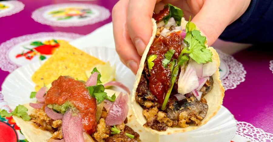 Berlin: Guided Street Food & Cultural Walking Tour - Seasonal Meeting Points and Practical Timing