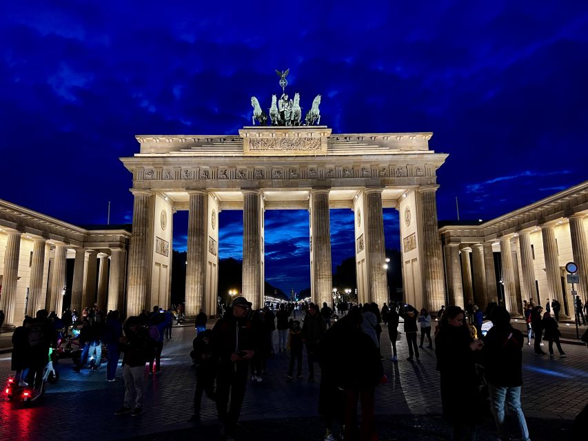 Berlin: Guided Walking Tour in English - Brandenburg Gate and the meaning of the final stop