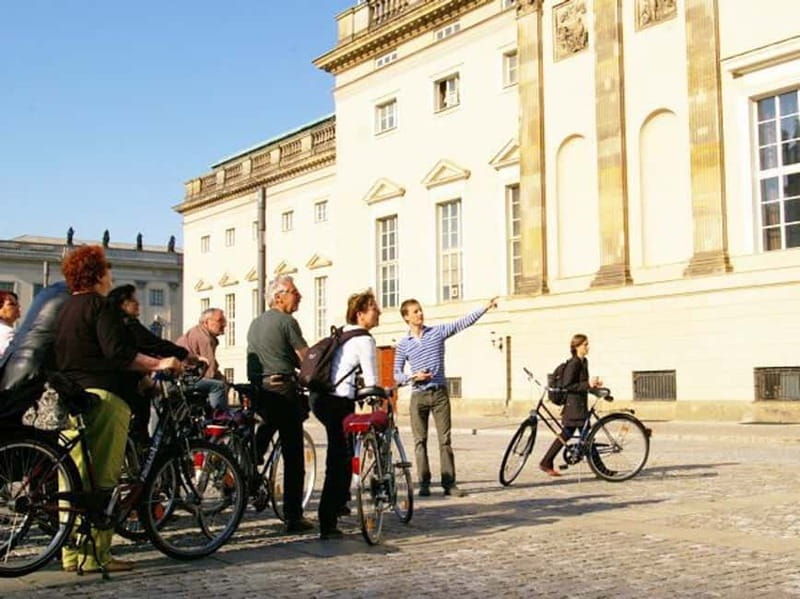 Berlin: Highlights Guided Bike Tour - Why a Bike Is So Useful in Berlin