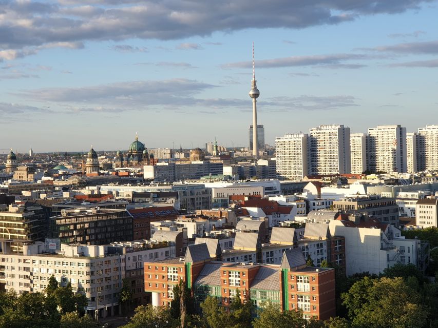 Berlin Historical Highlights Walking Tour - Unter den Linden, Bebelplatz, and Humboldt University