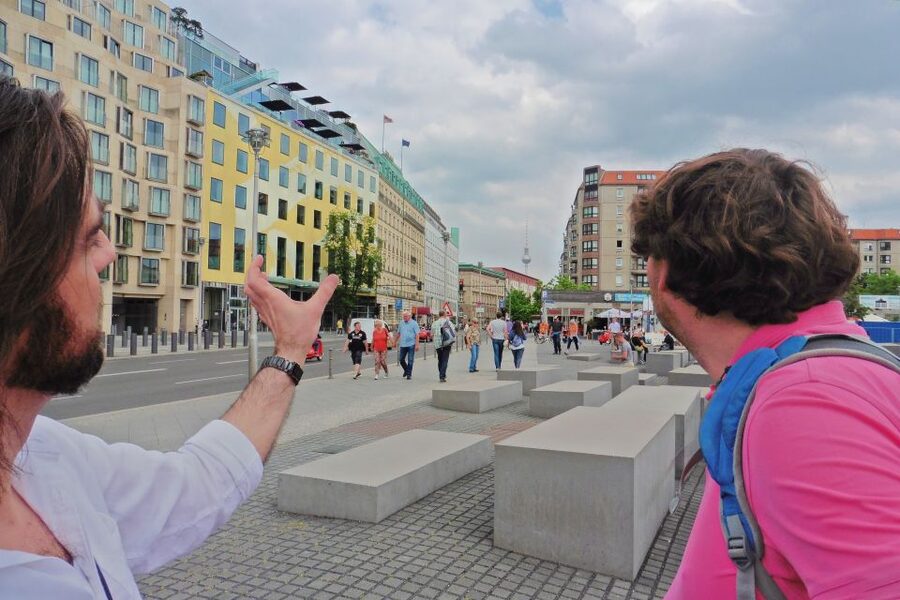 Berlin: Historical Sights & Berlin Wall Tour with a Berliner - Why this two-hour route works for Berlin history