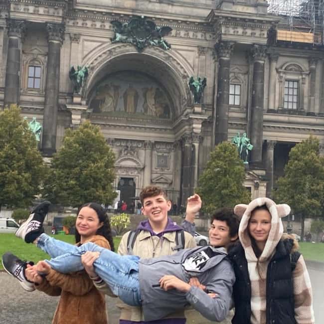 Berlin: History and Sightseeing with Kids (Free for Kids) - Key points to know before booking
