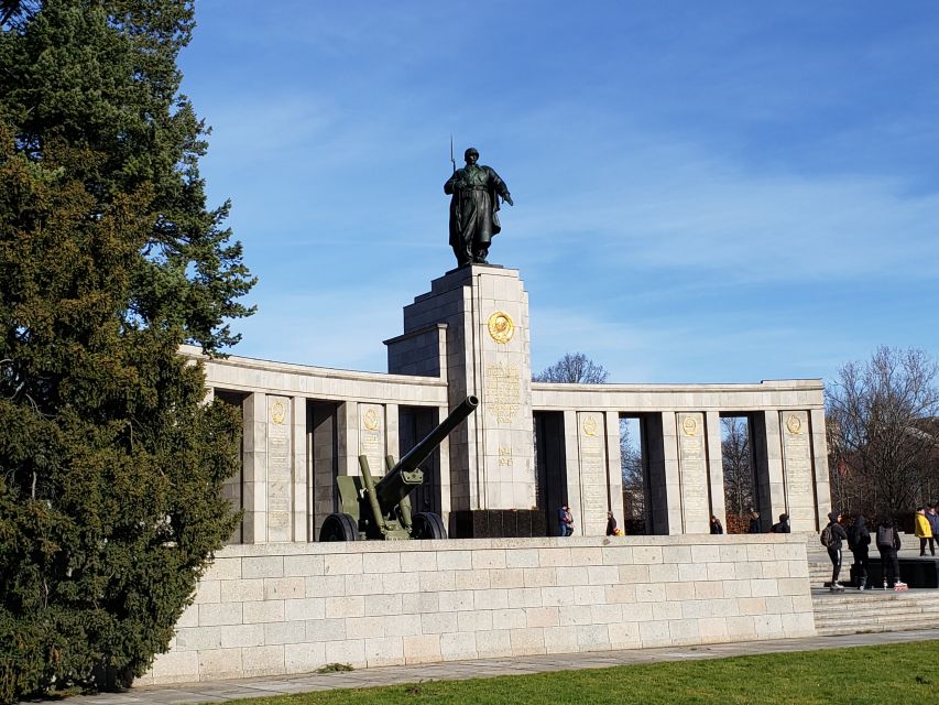 Berlin: Hitler and the Third Reich - a private walking tour - Why this two-hour walk matters in Berlin