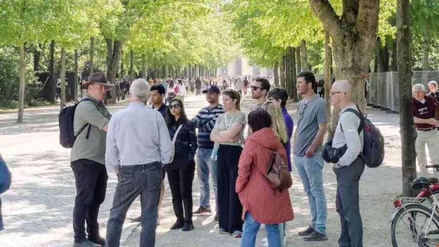 Berlin: Hitler's Berlin The Rise & Fall Guided Walking Tour - The Soviet War Memorial and the Battle of Berlin