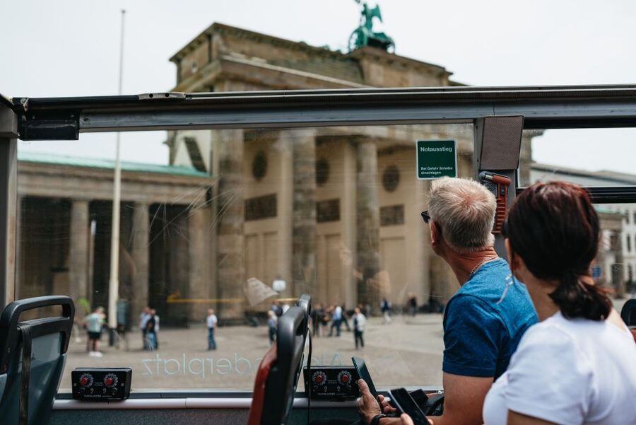 Berlin: Hop-on Hop-off Bus Tour with Live Commentary - Gendarmenmarkt, Alexanderplatz, and Berlin’s changing center
