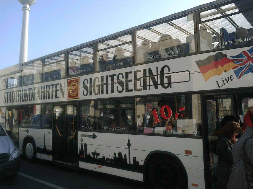 Berlin: Hop-On Hop-Off City Tour by Bus and Boat - Starting the 24-stop bus circuit