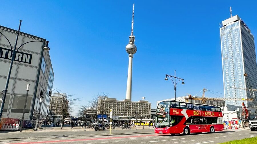 Berlin: Hop-On Hop-Off Sightseeing Bus with Boat Options - Checkpoint Charlie, the Wall, and Gendarmenmarkt