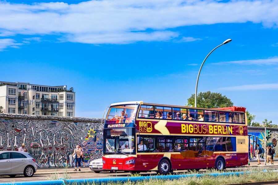 Berlin: Hop-On Hop-Off Sightseeing Bus with Boat Options - Adding a one-hour cruise on the Spree