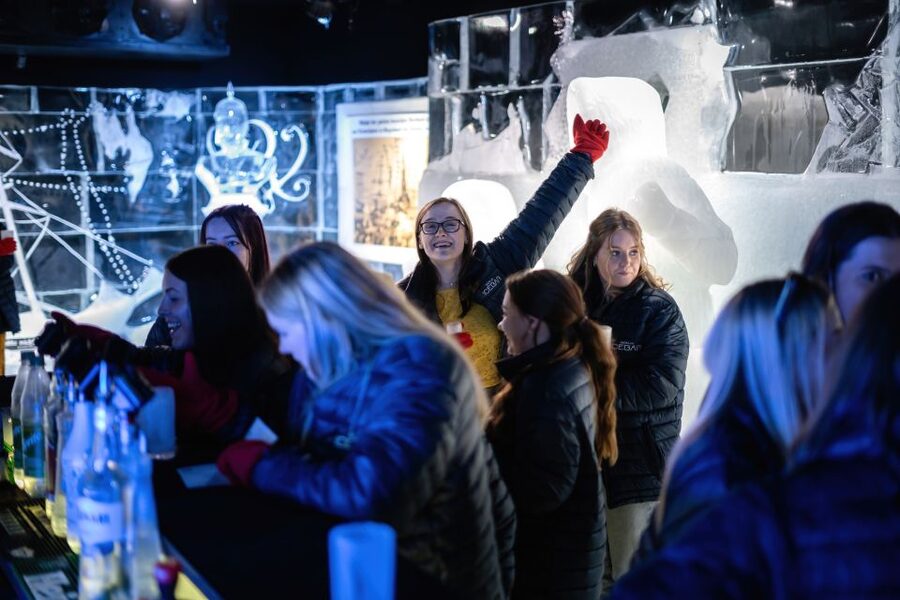 Berlin: Icebar Entrance with Complimentary Drinks - FAQ