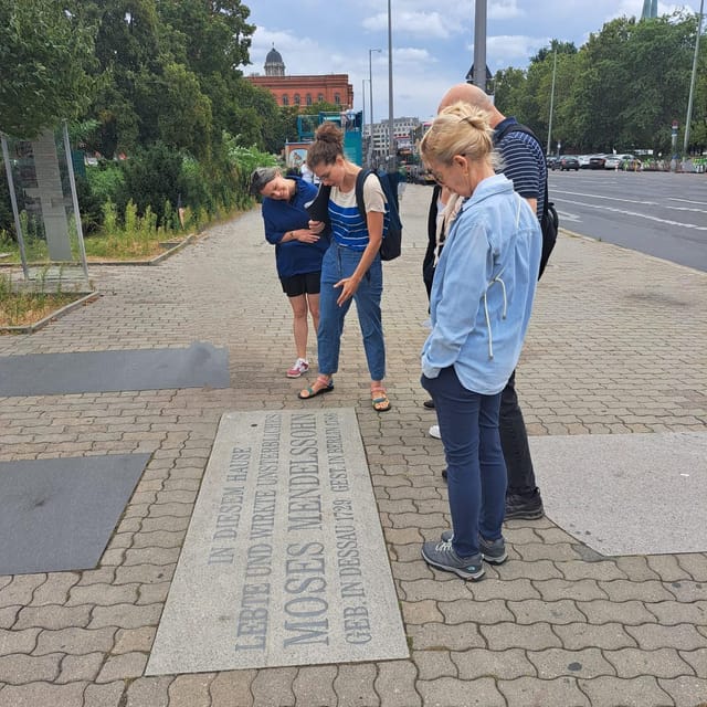 Berlin: Jewish Walking Tour including World War II - Old cemetery and the world of Moses Mendelssohn