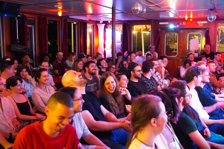 Berlin: Laughing Spree Comedy Show on a Boat - The East Side Gallery connection