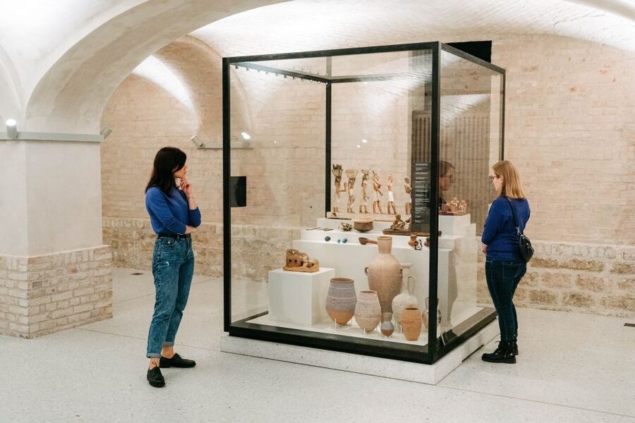 Berlin: Neues Museum Entry Ticket - The audio guide: useful, but not perfect
