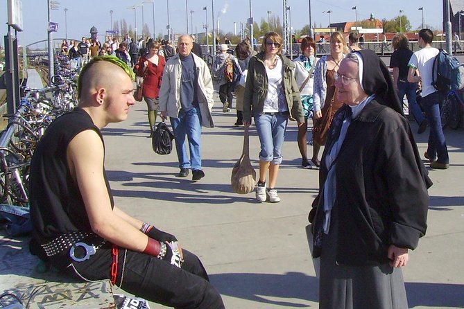 Berlin Off-the-Beaten-Path Walking Tour: Kreuzberg, Mitte and Friedrichshain - Student protests, punk and the politics of rebellion