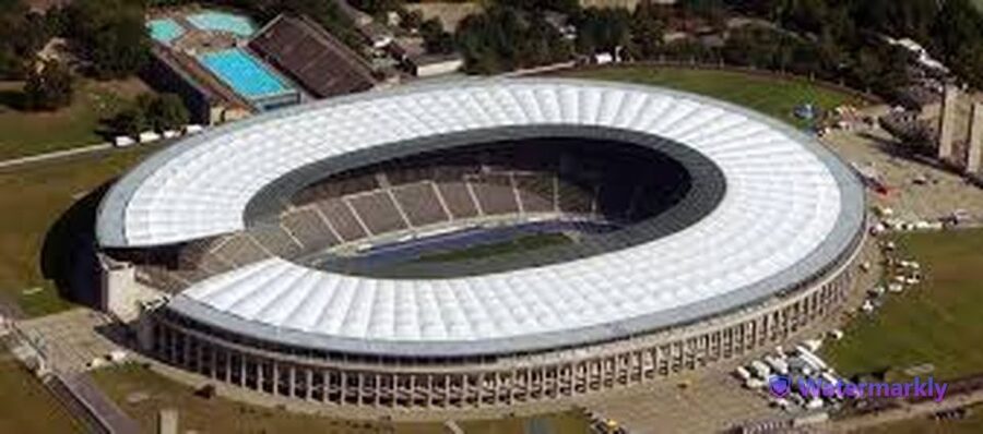 Berlin: Olympia Stadium Entrance Ticket - Value for football fans and general sightseers