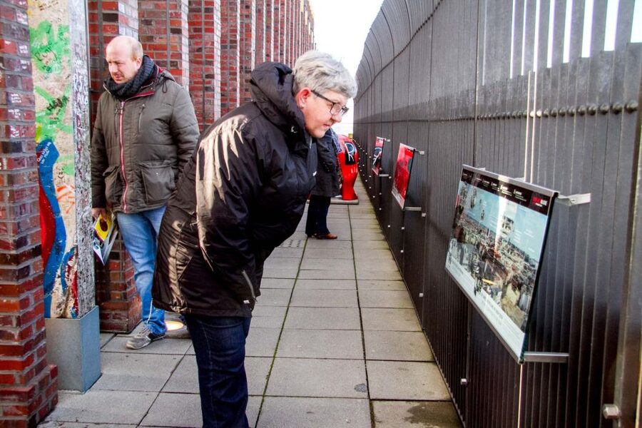 Berlin: Panoramapunkt Skip-the-Line Elevator Ticket - Accessibility and practical details