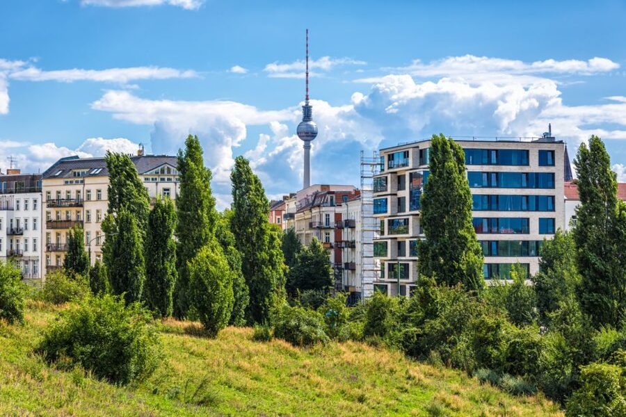 Berlin Prenzlauer Berg: Scavenger Hunt Self-Guided Tour - Who will get the most from this Prenzlauer Berg hunt