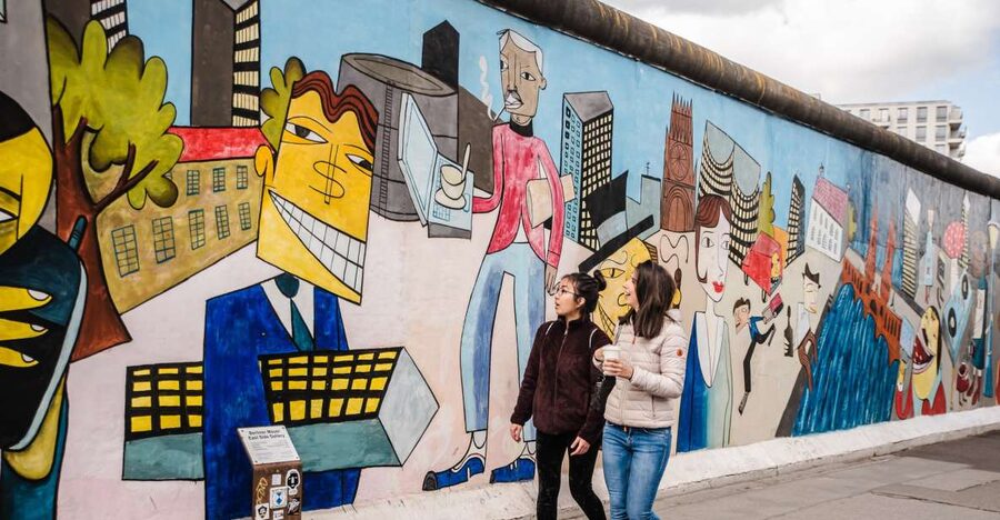 Berlin: Private Custom Tour with a Local – Icons & Gems - Choosing between central icons and local neighborhoods