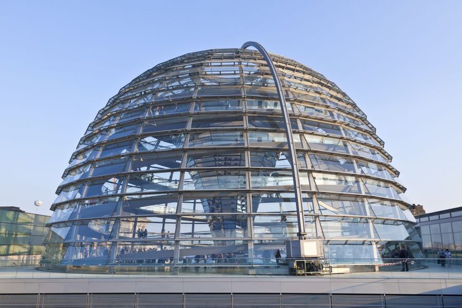 Berlin: Private Reichstag and Glass Dome Tour - What you see around Platz der Republik
