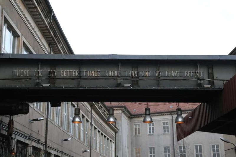 Berlin: Private Sightseeing Tour in an E-Rickshaw - Key details before you book