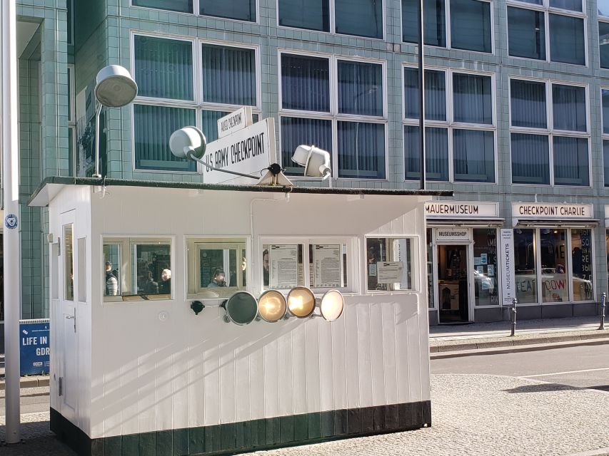 Berlin: Private walking tour through the city center - Key points to know before you book