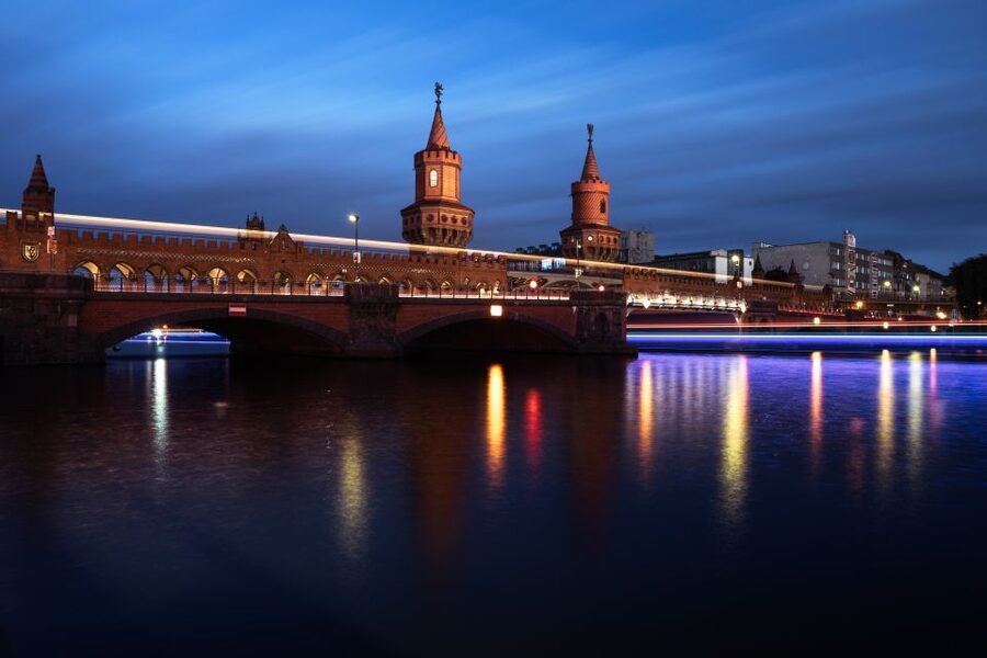 Berlin: Private Walking Tour with a Local - Booking decision: personal orientation or formal sightseeing?