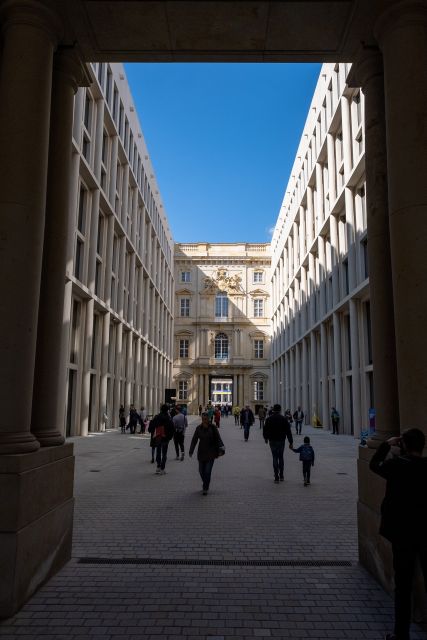 Berlin: Prussian History Walking Tour with Geo Epoche - German language, walking pace, and weather