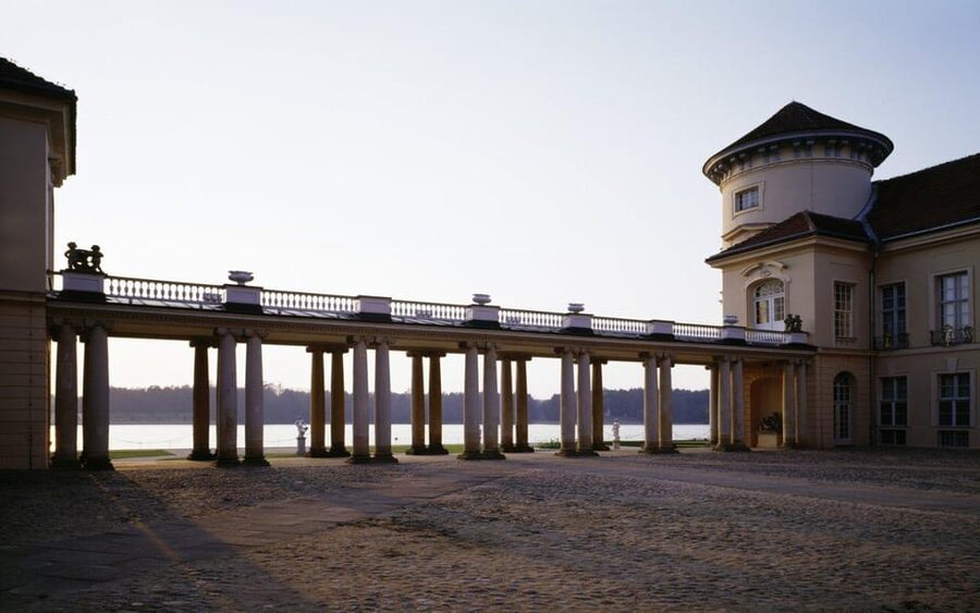 Berlin: Rheinsberg Palace Entrance Ticket - Inside the 18th-century palace rooms