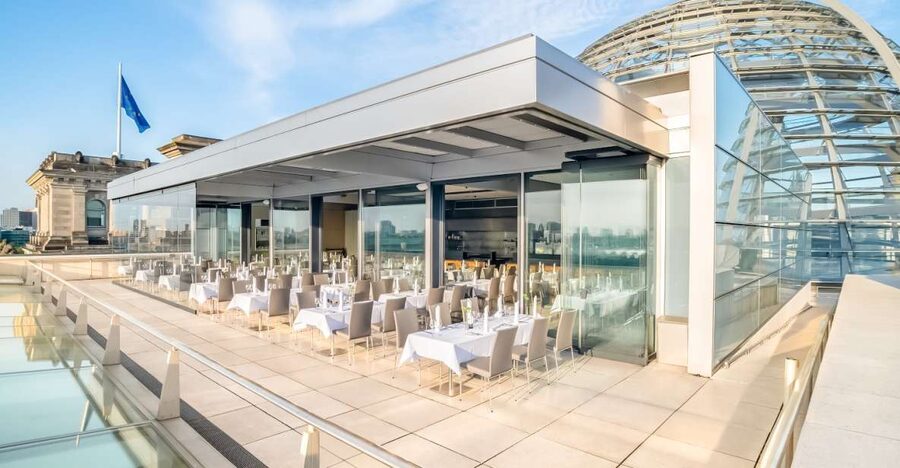 Berlin: Rooftop Lunch at the Reichstag's Käfer Restaurant - Why lunch at Käfer feels different from a normal Berlin meal