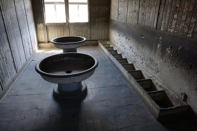 Berlin: Sachsenhausen Concentration Camp Memorial Tour - Why Sachsenhausen belongs on a Berlin itinerary