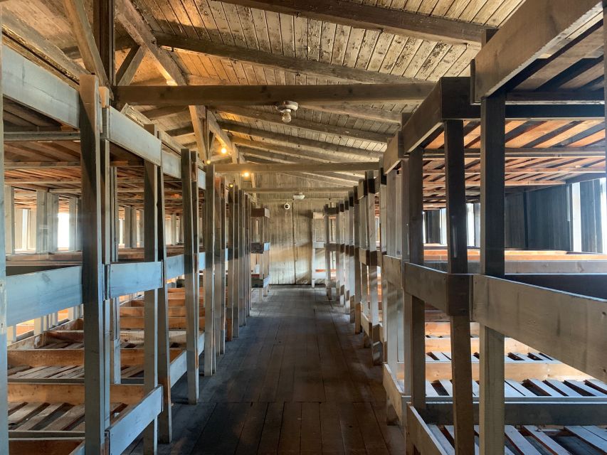 Berlin: Sachsenhausen Memorial 6-Hour Tour in Spanish - Key points at a glance