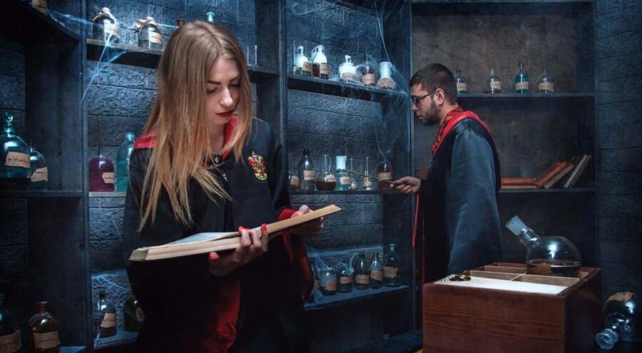 Berlin: “Shadow of the Rubber Duck” Escape Room Experience - A splash of water adds a physical surprise