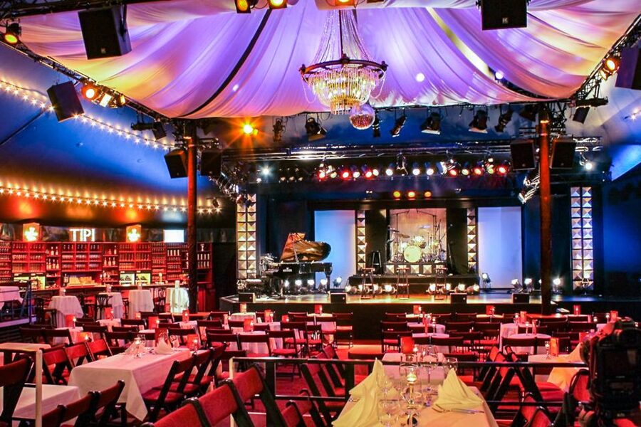 Berlin: Show at the Tipi am Kanzleramt - Is $43 a fair price?