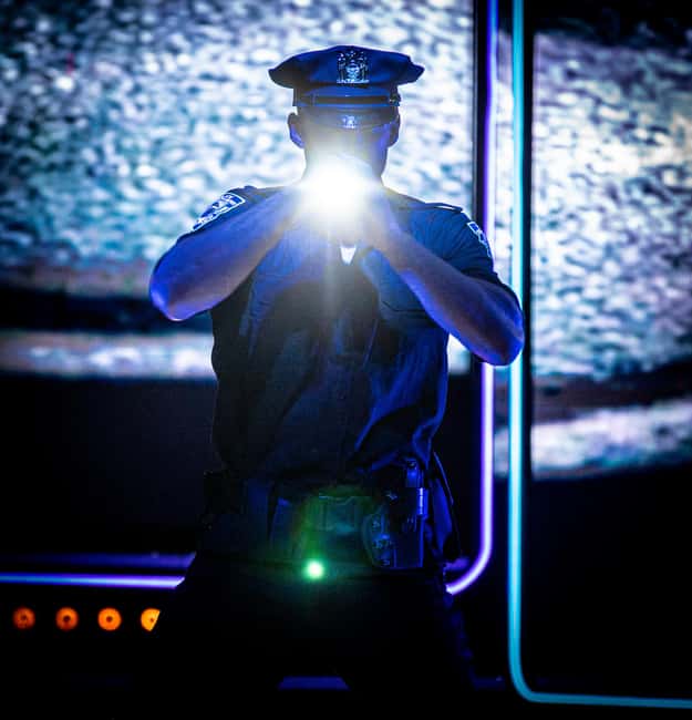 Berlin: SIXX PAXX Theater Show - How interactive is SIXX PAXX?