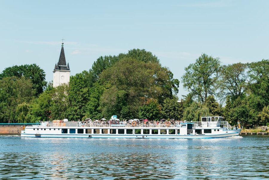 Berlin: Spree Boat Tour to Müggelsee - Is $25 good value for 3.5 hours?