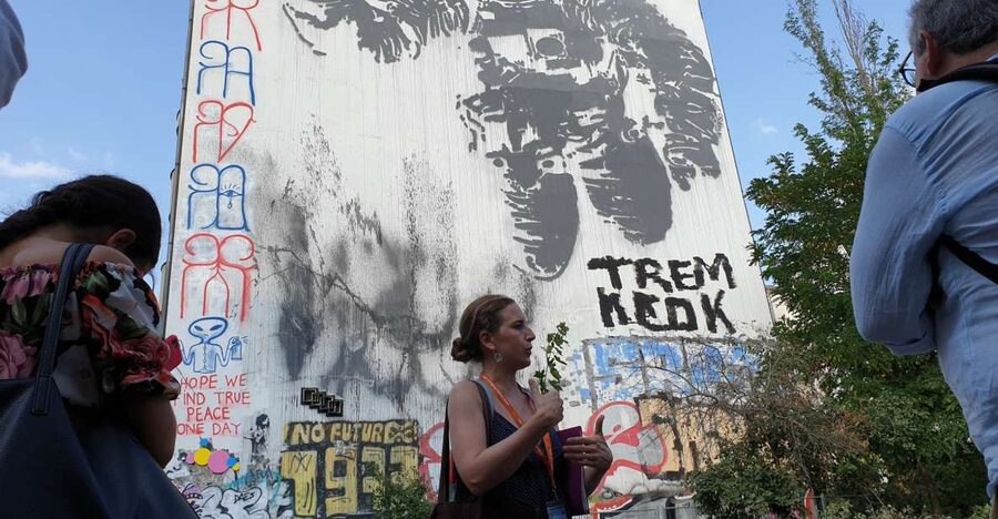 Berlin: Street Art and Alternative Tour - Should you book the Berlin Street Art and Alternative Tour?