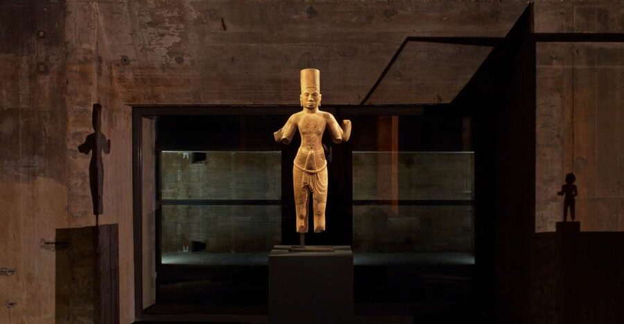 Berlin: The Feuerle Collection Meditation Experience - Walking through the Sound Room