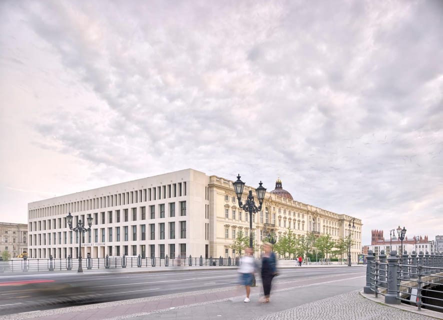 Berlin: "The Humboldt Forum for Newbies" Guided Tour - The English tour for first-time visitors