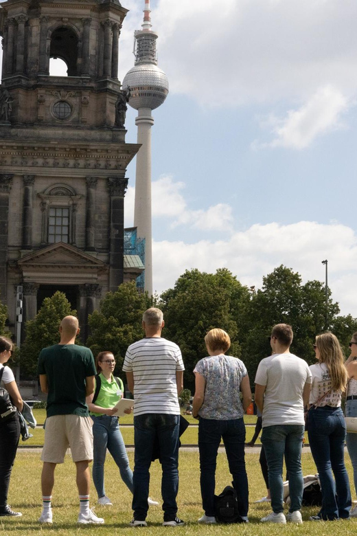 Berlin: the treasures of berlin - walking tour - Gendarmenmarkt and the final view