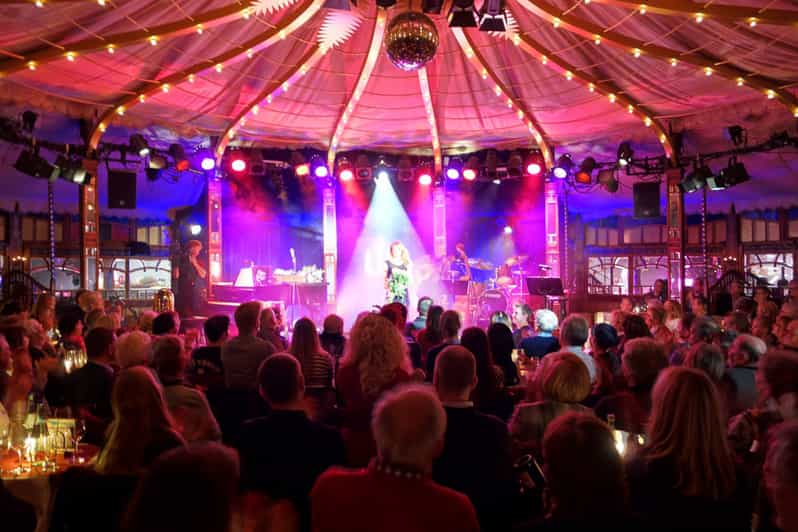 Berlin: Ticket for Bar Jeder Vernunft - Theater & Restaurant - What the two-hour evening includes