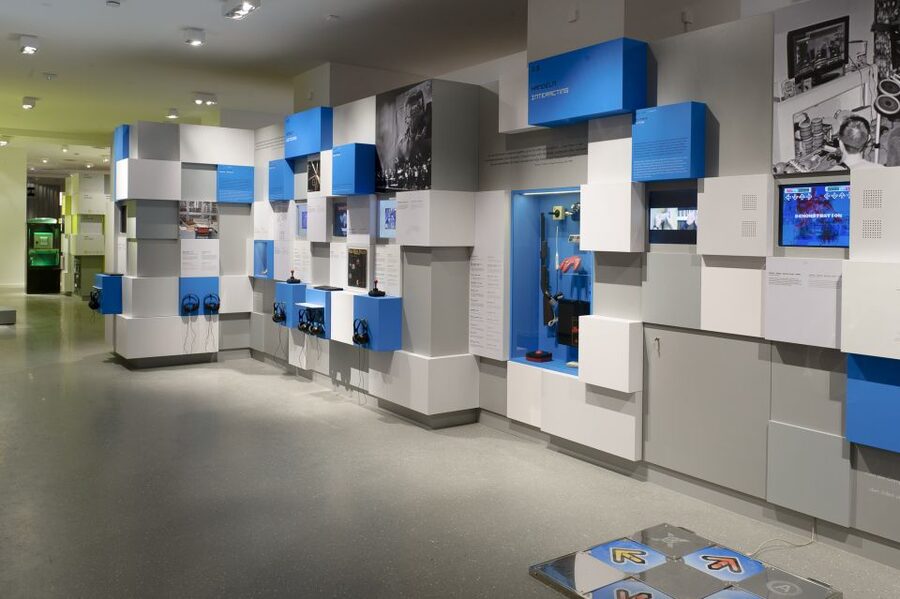 Berlin: Tickets to the Computer Games Museum - Follow 52 game milestones from Pacman to Grand Theft Auto IV