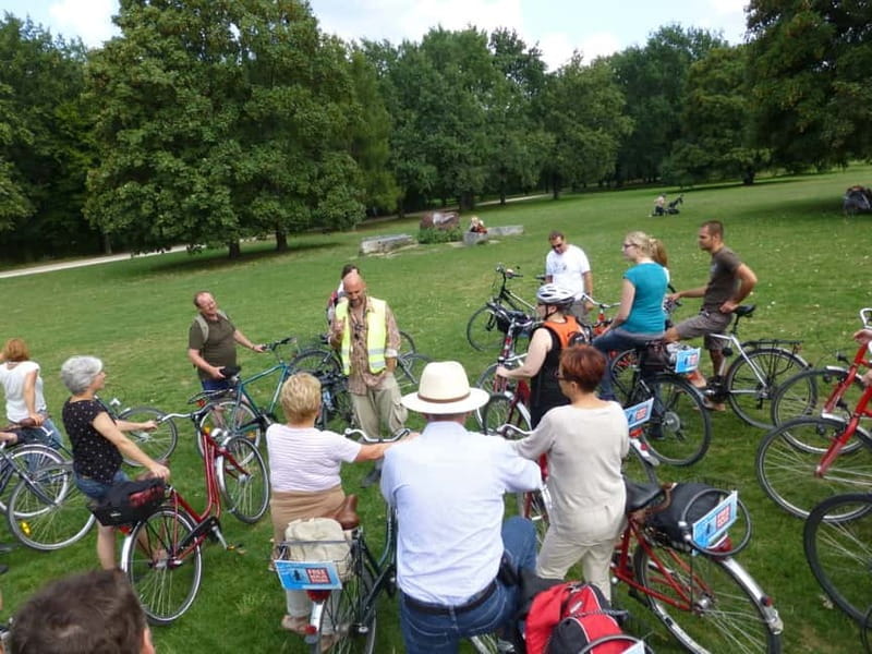 Berlin: Top Secret Berlin Guided Bike Tour - The bike setup: simple, useful, and weather-ready