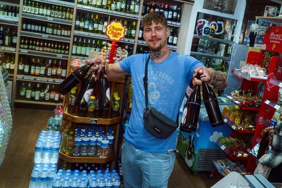 Berlin: Underground Party Tour - Should you book the Berlin Underground Party Tour?