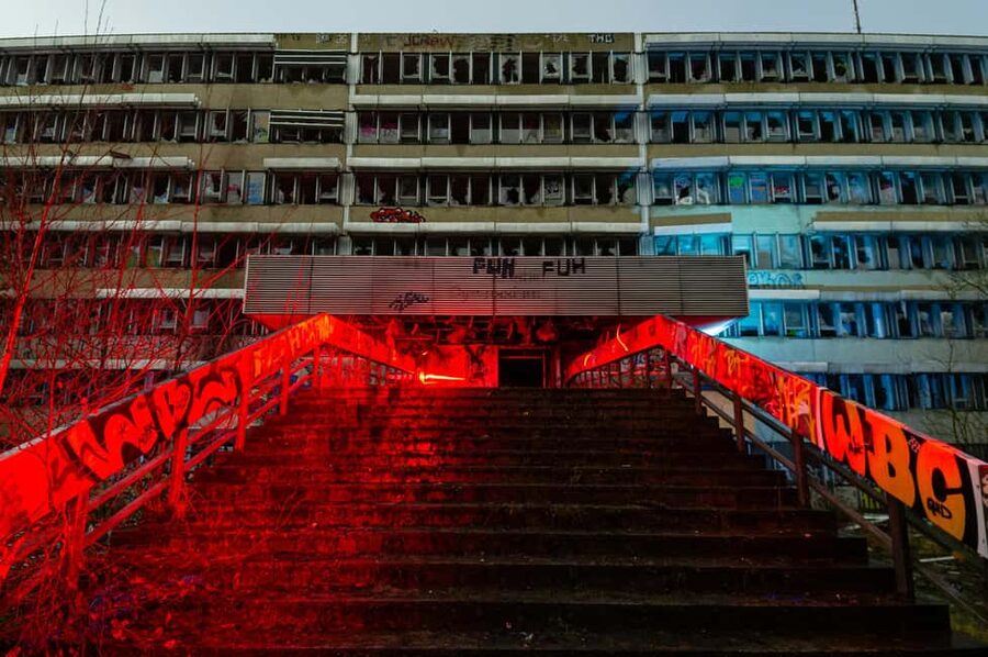 Berlin: Urbex Abandoned Places & History Tour - Entering Berlin’s abandoned Stasi hospital grounds