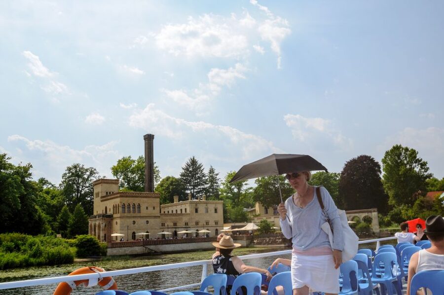 Berlin: World Heritage Cruise to Potsdam - The Prussian story behind the scenery