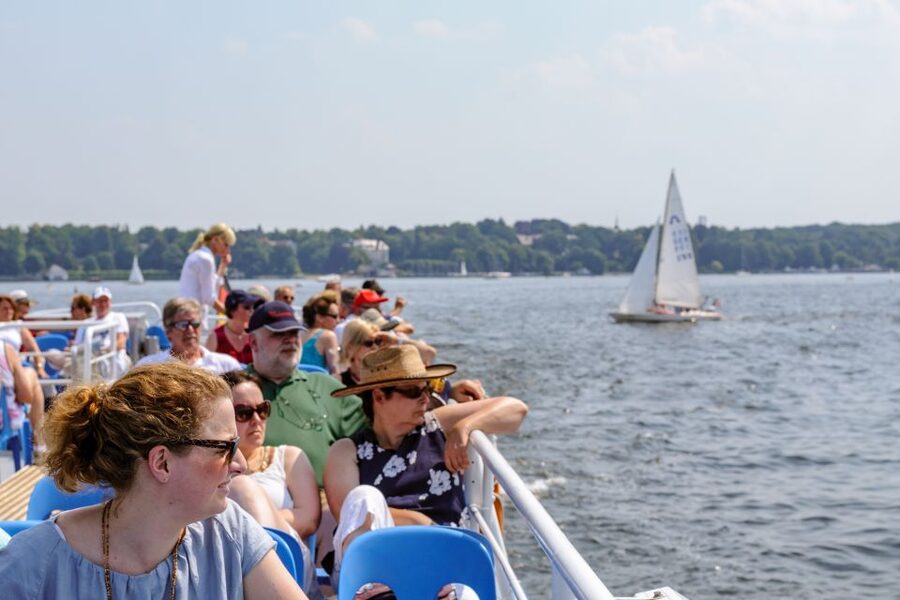 Berlin: World Heritage Cruise to Potsdam - Is $25 good value for three hours?