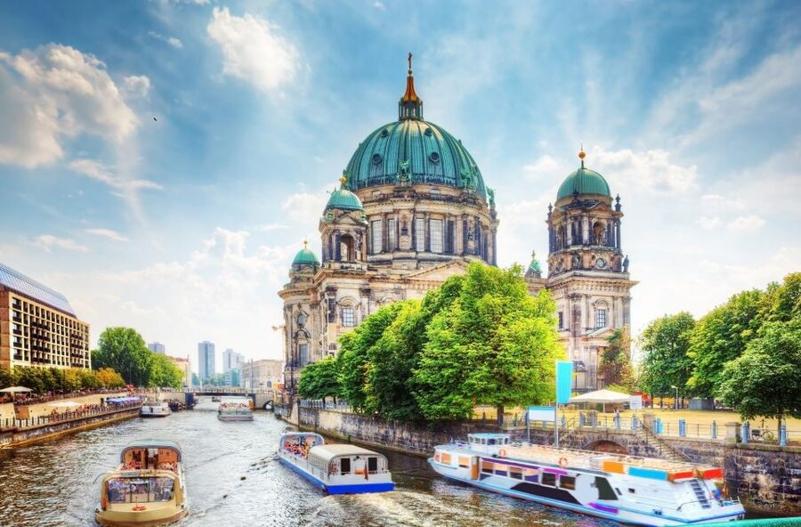 Best Berlin Shore Excursion from Warnemunde or Rostock Port - Reichstag, Brandenburg Gate, and the city’s center