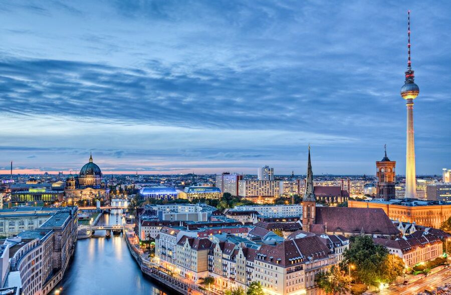 Best Berlin Shore Excursion from Warnemunde or Rostock Port - Museum Island, Berlin Cathedral, and Alexanderplatz
