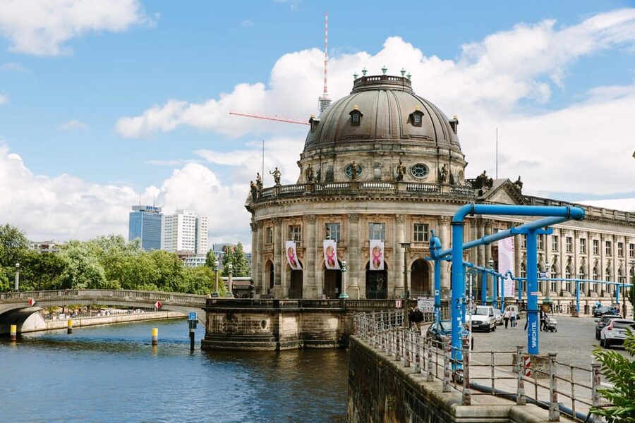 Best of Berlin E-Bike Tour - Who will get the most from this tour