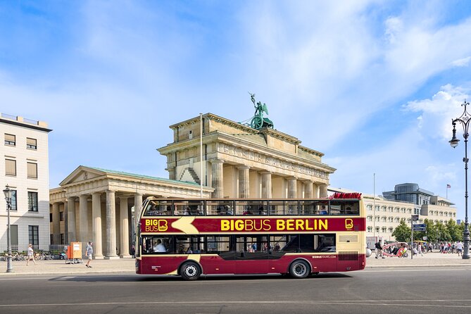 Big Bus Berlin Hop-On Hop-Off Sightseeing Tour & Currywurst - Reichstag, Hauptbahnhof, and the government quarter